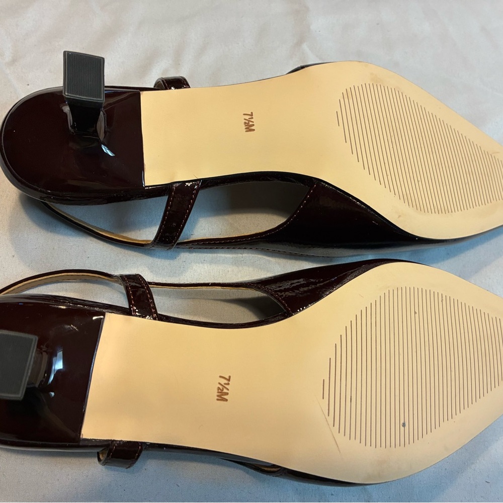 Talbots Burgundy Patent Pointed-Toe Kitten Heel Slingback Heels - Picture 3 of 3